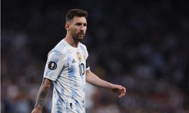 意媒:罗马尼奥利右腿屈肌不适 能否出战国米存疑